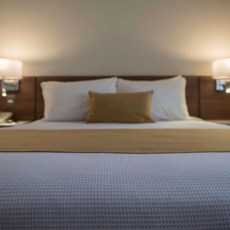 Microtel Inn & Suites By Wyndham San Luis Potosí Extérieur photo